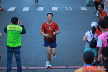 BƯỚC CHẠY CHÀO XUÂN THÀNH PHỐ QUẢNG NGÃI 2024 - Ảnh #1251342