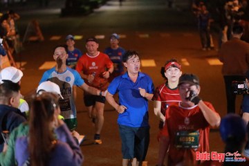 BƯỚC CHẠY CHÀO XUÂN THÀNH PHỐ QUẢNG NGÃI 2024 - Ảnh #1244911