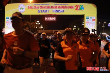 BƯỚC CHẠY CHÀO XUÂN THÀNH PHỐ QUẢNG NGÃI 2024 - Ảnh #1238834