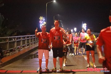 BƯỚC CHẠY CHÀO XUÂN THÀNH PHỐ QUẢNG NGÃI 2024 - Ảnh #1231836