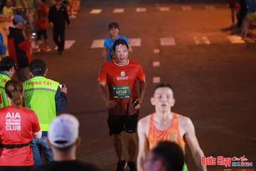 BƯỚC CHẠY CHÀO XUÂN THÀNH PHỐ QUẢNG NGÃI 2024 - Ảnh #1249348