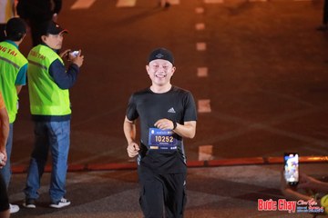 BƯỚC CHẠY CHÀO XUÂN THÀNH PHỐ QUẢNG NGÃI 2024 - Ảnh #1249120
