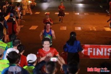 BƯỚC CHẠY CHÀO XUÂN THÀNH PHỐ QUẢNG NGÃI 2024 - Ảnh #1246588