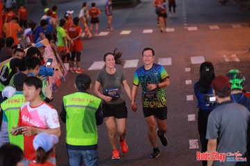 BƯỚC CHẠY CHÀO XUÂN THÀNH PHỐ QUẢNG NGÃI 2024 - Ảnh #1249842