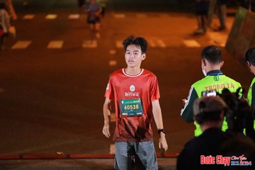 BƯỚC CHẠY CHÀO XUÂN THÀNH PHỐ QUẢNG NGÃI 2024 - Ảnh #1242934