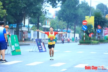 BƯỚC CHẠY CHÀO XUÂN THÀNH PHỐ QUẢNG NGÃI 2024 - Ảnh #1232908
