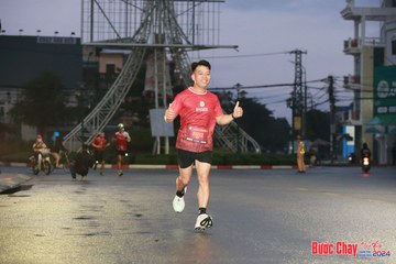 BƯỚC CHẠY CHÀO XUÂN THÀNH PHỐ QUẢNG NGÃI 2024 - Ảnh #1230206