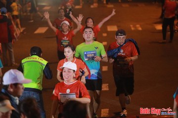 BƯỚC CHẠY CHÀO XUÂN THÀNH PHỐ QUẢNG NGÃI 2024 - Ảnh #1248801