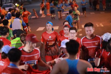BƯỚC CHẠY CHÀO XUÂN THÀNH PHỐ QUẢNG NGÃI 2024 - Ảnh #1249631