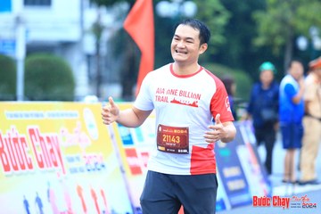 BƯỚC CHẠY CHÀO XUÂN THÀNH PHỐ QUẢNG NGÃI 2024 - Ảnh #1232594