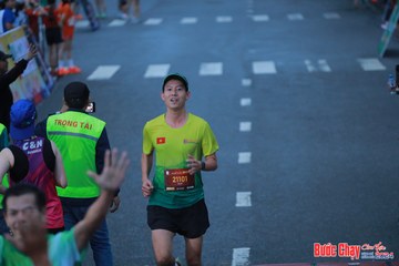 BƯỚC CHẠY CHÀO XUÂN THÀNH PHỐ QUẢNG NGÃI 2024 - Ảnh #1251186