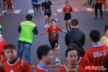 BƯỚC CHẠY CHÀO XUÂN THÀNH PHỐ QUẢNG NGÃI 2024 - Ảnh #1250315