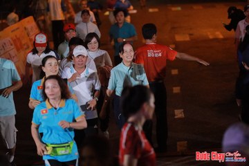 BƯỚC CHẠY CHÀO XUÂN THÀNH PHỐ QUẢNG NGÃI 2024 - Ảnh #1240421