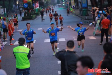BƯỚC CHẠY CHÀO XUÂN THÀNH PHỐ QUẢNG NGÃI 2024 - Ảnh #1250407