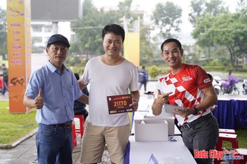 BƯỚC CHẠY CHÀO XUÂN THÀNH PHỐ QUẢNG NGÃI 2024 - Ảnh #1195101