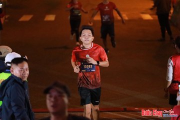 BƯỚC CHẠY CHÀO XUÂN THÀNH PHỐ QUẢNG NGÃI 2024 - Ảnh #1245737
