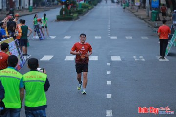 BƯỚC CHẠY CHÀO XUÂN THÀNH PHỐ QUẢNG NGÃI 2024 - Ảnh #1251914