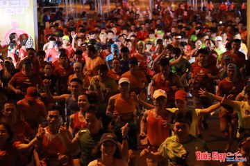 BƯỚC CHẠY CHÀO XUÂN THÀNH PHỐ QUẢNG NGÃI 2024 - Ảnh #1213020