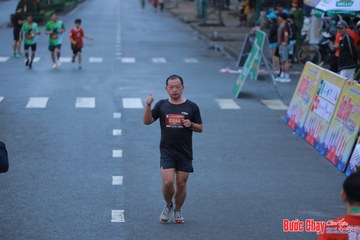BƯỚC CHẠY CHÀO XUÂN THÀNH PHỐ QUẢNG NGÃI 2024 - Ảnh #1251939