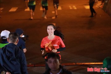 BƯỚC CHẠY CHÀO XUÂN THÀNH PHỐ QUẢNG NGÃI 2024 - Ảnh #1245321