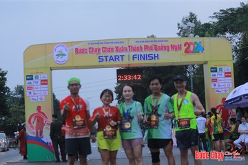 BƯỚC CHẠY CHÀO XUÂN THÀNH PHỐ QUẢNG NGÃI 2024 - Ảnh #1221991