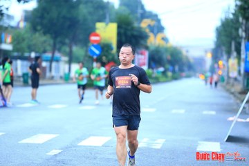 BƯỚC CHẠY CHÀO XUÂN THÀNH PHỐ QUẢNG NGÃI 2024 - Ảnh #1231850