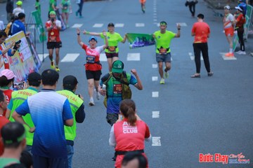 BƯỚC CHẠY CHÀO XUÂN THÀNH PHỐ QUẢNG NGÃI 2024 - Ảnh #1251590