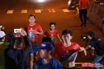 BƯỚC CHẠY CHÀO XUÂN THÀNH PHỐ QUẢNG NGÃI 2024 - Ảnh #1247349