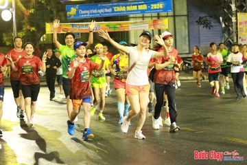 BƯỚC CHẠY CHÀO XUÂN THÀNH PHỐ QUẢNG NGÃI 2024 - Ảnh #1223129