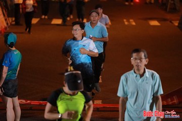 BƯỚC CHẠY CHÀO XUÂN THÀNH PHỐ QUẢNG NGÃI 2024 - Ảnh #1239551