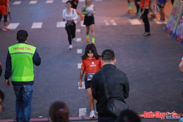 BƯỚC CHẠY CHÀO XUÂN THÀNH PHỐ QUẢNG NGÃI 2024 - Ảnh #1250273