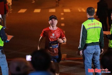 BƯỚC CHẠY CHÀO XUÂN THÀNH PHỐ QUẢNG NGÃI 2024 - Ảnh #1242336