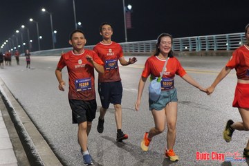 BƯỚC CHẠY CHÀO XUÂN THÀNH PHỐ QUẢNG NGÃI 2024 - Ảnh #1254587