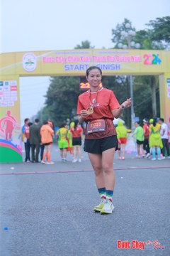 BƯỚC CHẠY CHÀO XUÂN THÀNH PHỐ QUẢNG NGÃI 2024 - Ảnh #1221900