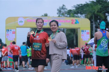 BƯỚC CHẠY CHÀO XUÂN THÀNH PHỐ QUẢNG NGÃI 2024 - Ảnh #1221155