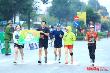 BƯỚC CHẠY CHÀO XUÂN THÀNH PHỐ QUẢNG NGÃI 2024 - Ảnh #1238316
