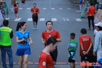 BƯỚC CHẠY CHÀO XUÂN THÀNH PHỐ QUẢNG NGÃI 2024 - Ảnh #1251846