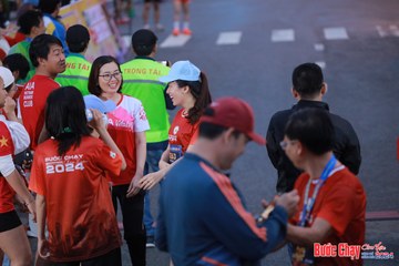 BƯỚC CHẠY CHÀO XUÂN THÀNH PHỐ QUẢNG NGÃI 2024 - Ảnh #1250467