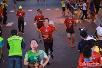 BƯỚC CHẠY CHÀO XUÂN THÀNH PHỐ QUẢNG NGÃI 2024 - Ảnh #1250022