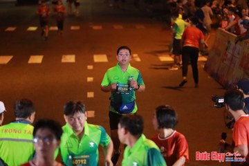 BƯỚC CHẠY CHÀO XUÂN THÀNH PHỐ QUẢNG NGÃI 2024 - Ảnh #1248573