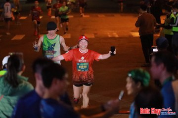 BƯỚC CHẠY CHÀO XUÂN THÀNH PHỐ QUẢNG NGÃI 2024 - Ảnh #1244173