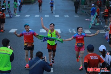 BƯỚC CHẠY CHÀO XUÂN THÀNH PHỐ QUẢNG NGÃI 2024 - Ảnh #1251410