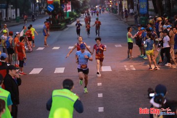 BƯỚC CHẠY CHÀO XUÂN THÀNH PHỐ QUẢNG NGÃI 2024 - Ảnh #1250056