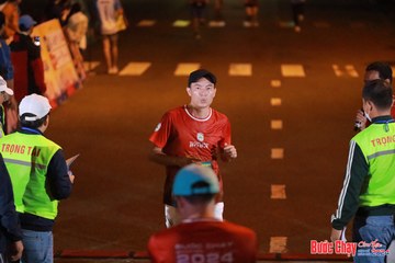 BƯỚC CHẠY CHÀO XUÂN THÀNH PHỐ QUẢNG NGÃI 2024 - Ảnh #1242178