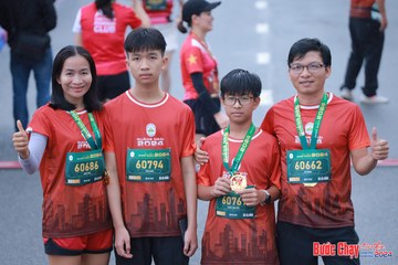 BƯỚC CHẠY CHÀO XUÂN THÀNH PHỐ QUẢNG NGÃI 2024 - Ảnh #1252336