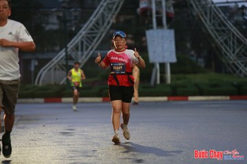 BƯỚC CHẠY CHÀO XUÂN THÀNH PHỐ QUẢNG NGÃI 2024 - Ảnh #1230271