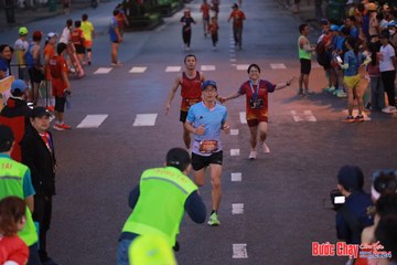 BƯỚC CHẠY CHÀO XUÂN THÀNH PHỐ QUẢNG NGÃI 2024 - Ảnh #1250058