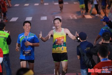 BƯỚC CHẠY CHÀO XUÂN THÀNH PHỐ QUẢNG NGÃI 2024 - Ảnh #1250155