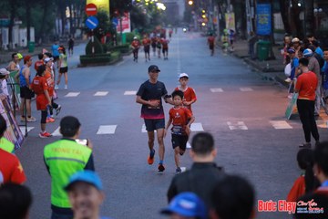 BƯỚC CHẠY CHÀO XUÂN THÀNH PHỐ QUẢNG NGÃI 2024 - Ảnh #1250430