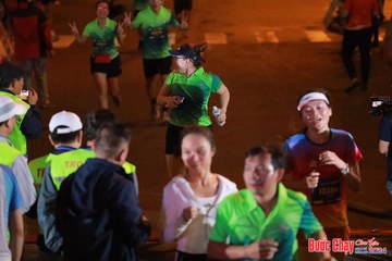 BƯỚC CHẠY CHÀO XUÂN THÀNH PHỐ QUẢNG NGÃI 2024 - Ảnh #1247566